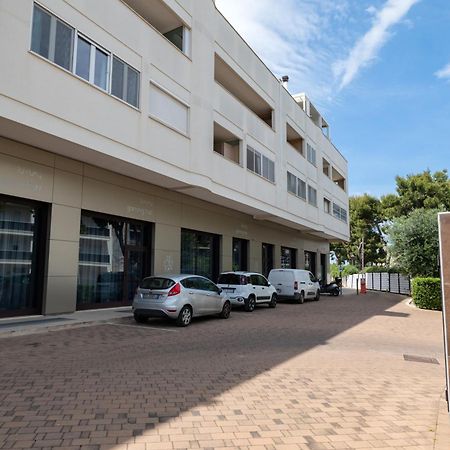 Monopoli Favolosa - Spacious 100Mq Apt. W/ Parking Eksteriør bilde