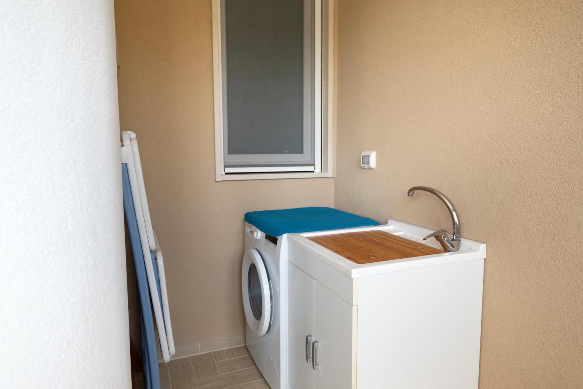 Monopoli Favolosa - Spacious 100Mq Apt. W/ Parking Eksteriør bilde